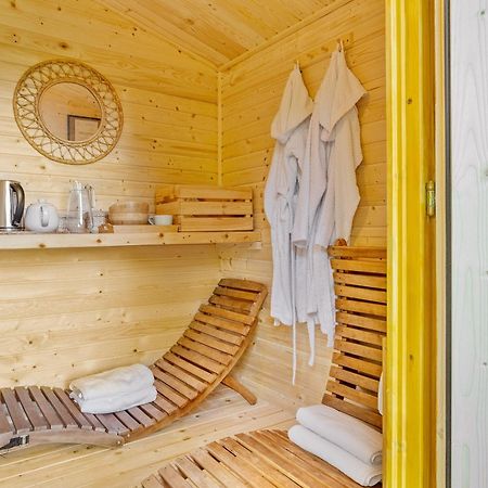 Resort Pod Orehi - Bled - Apartma & Glamping & Savna المظهر الخارجي الصورة