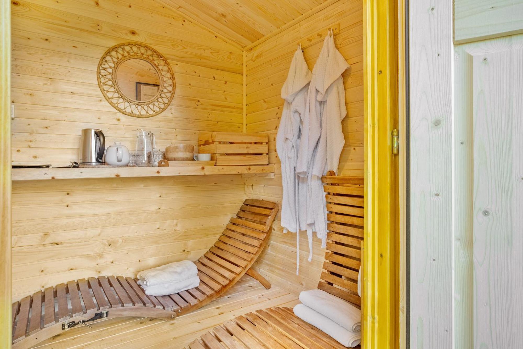 Resort Pod Orehi - Bled - Apartma & Glamping & Savna المظهر الخارجي الصورة