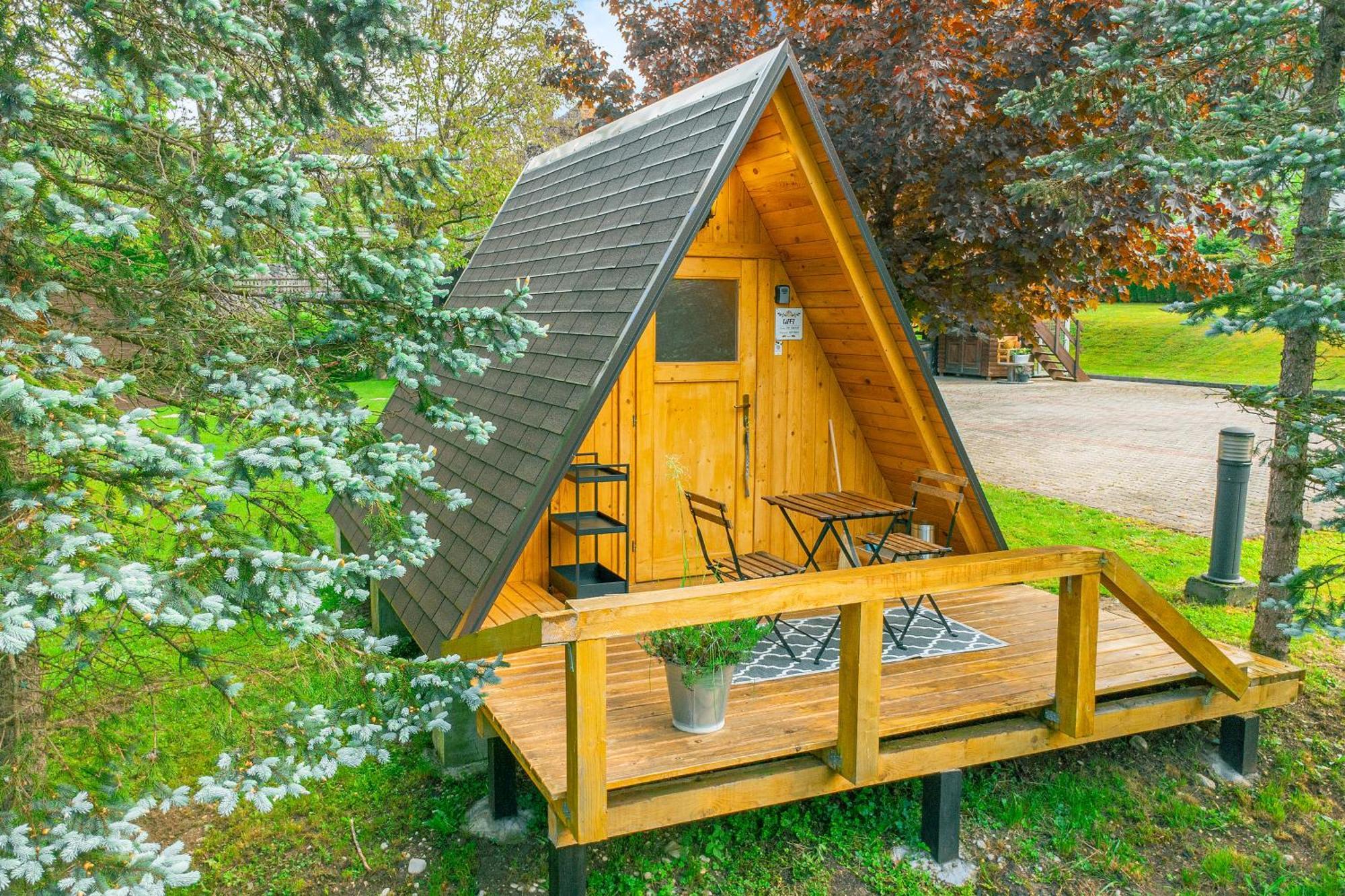 Resort Pod Orehi - Bled - Apartma & Glamping & Savna المظهر الخارجي الصورة
